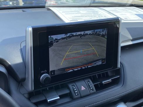 Certified 2025 Toyota RAV4 XLE Premium FWD image 30
