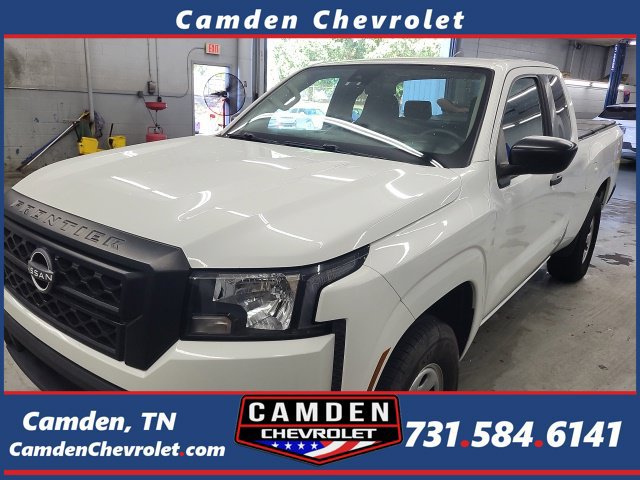 Used 2023 Nissan Frontier S AWD/4WD image 1
