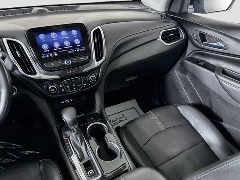 Used 2022 Chevrolet Equinox Premier FWD image 22