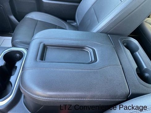 Used 2022 Chevrolet Silverado 2500 LTZ AWD/4WD image 21