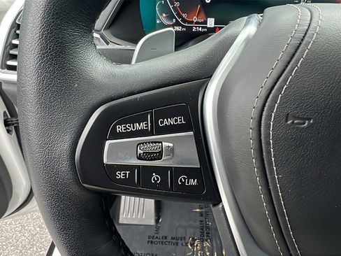 Used 2022 BMW X5 sDrive40i w/ Premium Package image 25