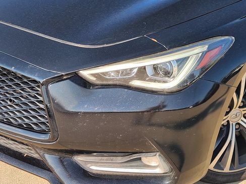 Used 2017 INFINITI Q60 3.0t w/ Premium Plus Package 3.0T RWD image 6