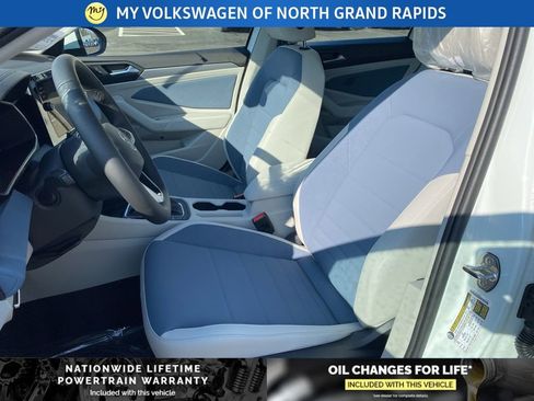 New 2026 Volkswagen Jetta SE image 7