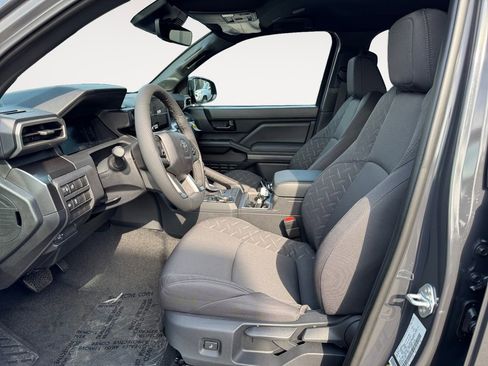 New 2025 Toyota Tacoma SR5 image 9