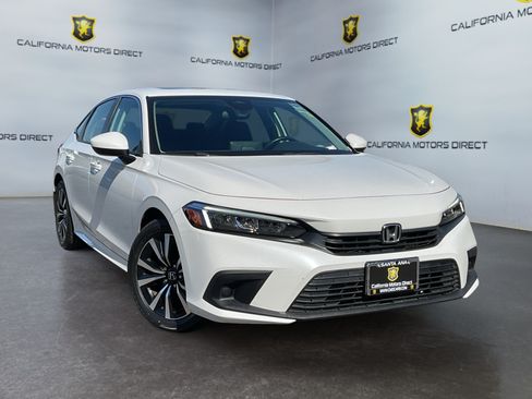 Used 2022 Honda Civic EX image 3