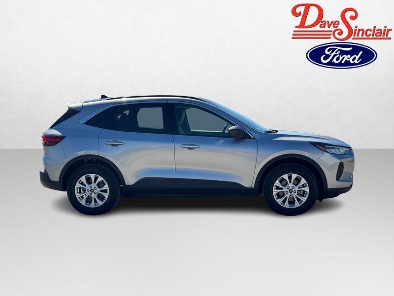 Used 2024 Ford Escape Active w/ Tech Pack #1 AWD/4WD image 5