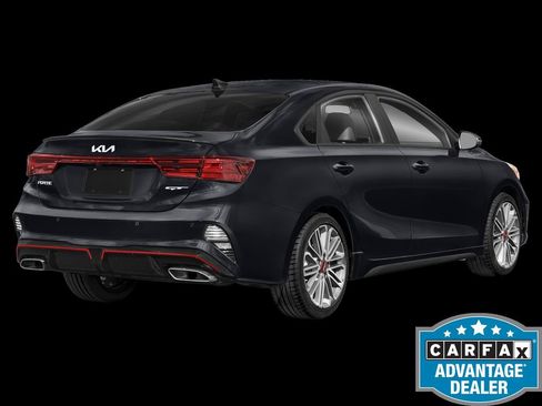 Used 2024 Kia Forte GT-Line w/ GT-Line Premium Package FWD image 4