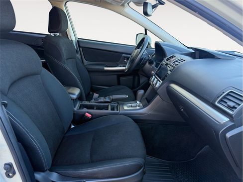 Used 2015 Subaru Crosstrek 2.0i Premium image 15