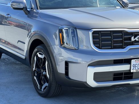Used 2023 Kia Telluride S w/ S Sunroof Package image 10