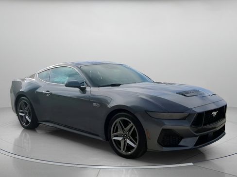 New 2026 Ford Mustang GT image 2