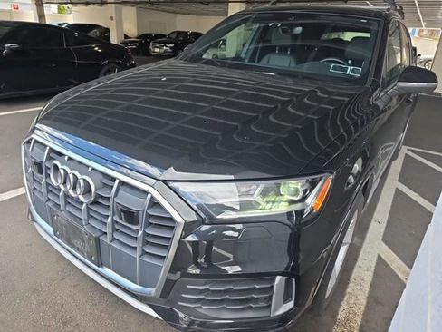 Used 2023 Audi Q7 2.0T Premium w/ Convenience Package image 15