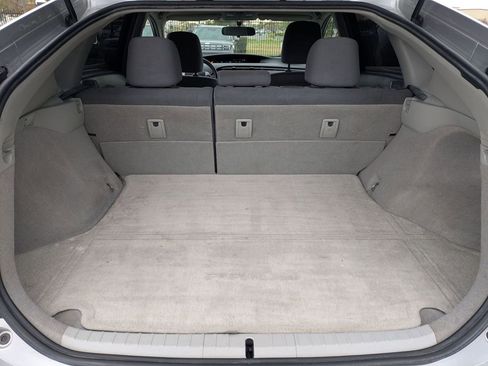 Used 2010 Toyota Prius Two image 29