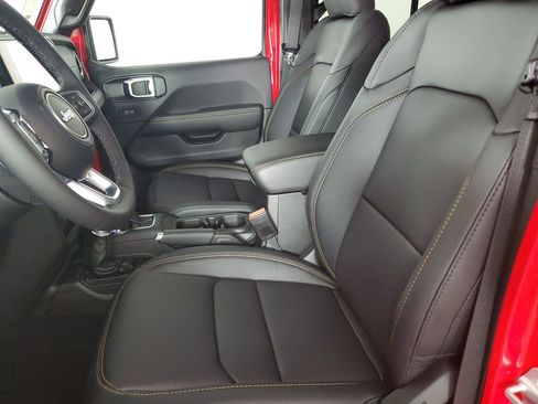 New 2025 Jeep Wrangler Sahara image 12