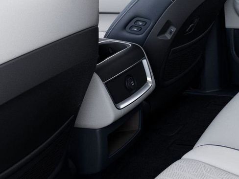 New 2026 Kia Carnival EX image 26