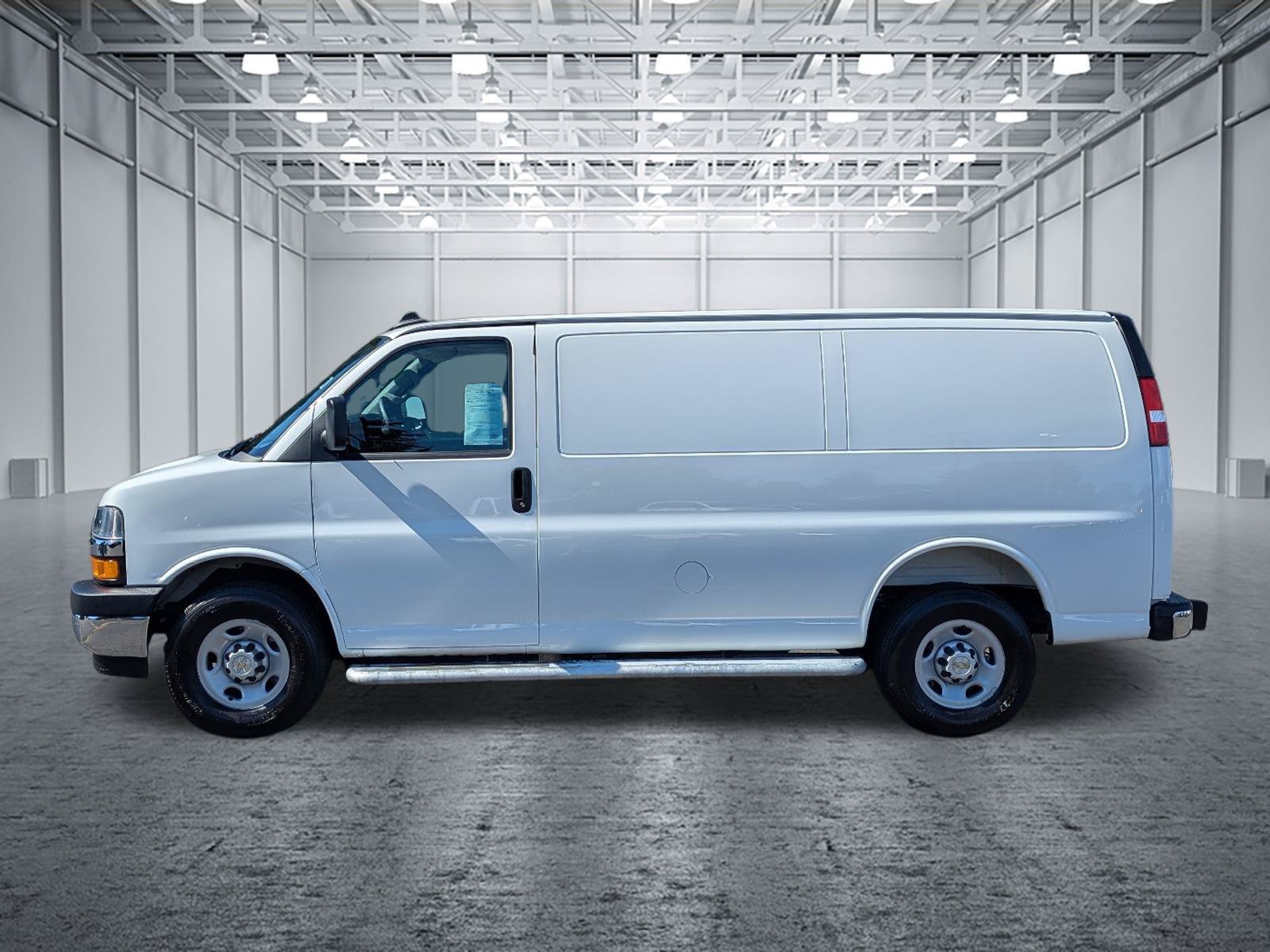 Used 2025 Chevrolet Express 2500 w/ Driver Convenience Package RWD image 2