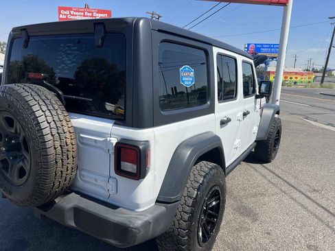 Used 2019 Jeep Wrangler Unlimited Sport AWD/4WD image 5