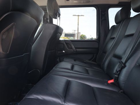 Used 2016 Mercedes-Benz G 550 image 9