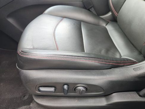 Used 2023 Chevrolet Equinox RS w/ RS Leather Package image 20