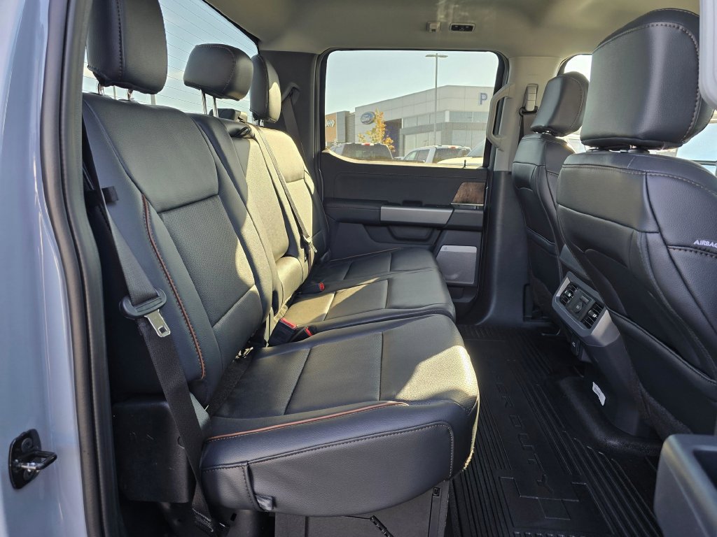 New 2026 Ford F350 Lariat AWD/4WD image 15