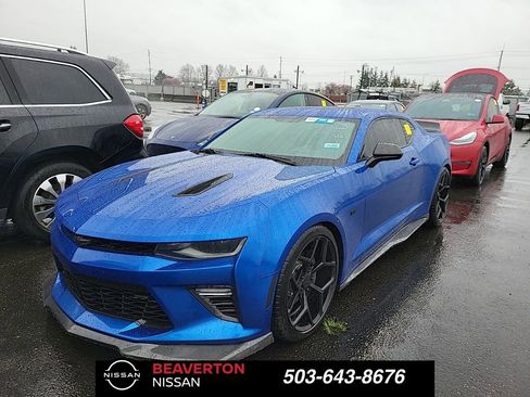 Used 2018 Chevrolet Camaro SS image 1