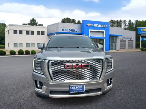 Used 2023 GMC Yukon XL Denali AWD/4WD image 34