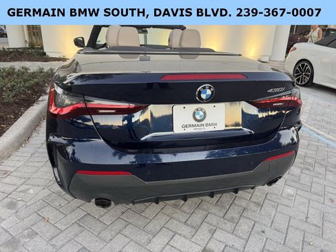 Used 2022 BMW 430i Convertible w/ M Sport Package image 17
