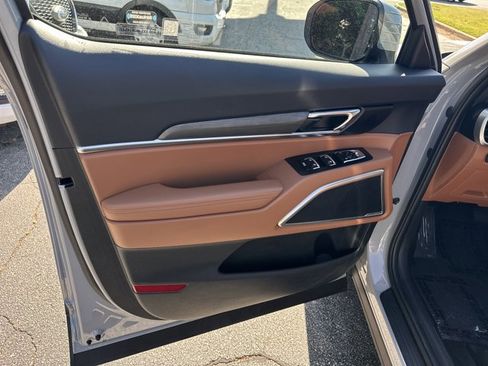Certified 2023 Kia Telluride EX X-Line AWD/4WD image 11