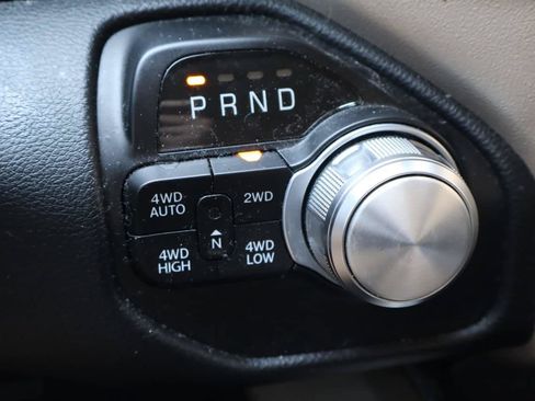 Used 2022 RAM 1500 Laramie AWD/4WD image 25