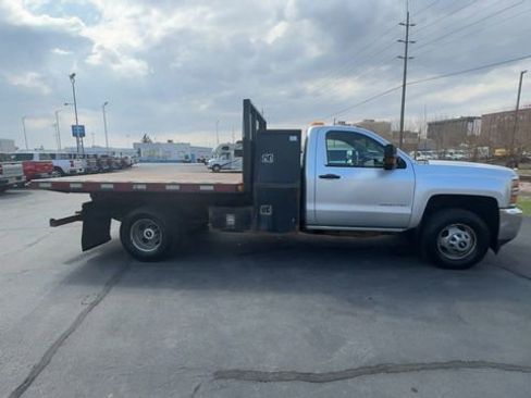 Used 2016 Chevrolet Silverado 3500 W/T w/ WT Convenience Package AWD/4WD image 9