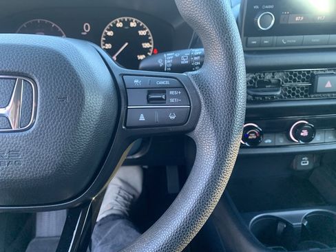 Used 2023 Honda HR-V LX image 20