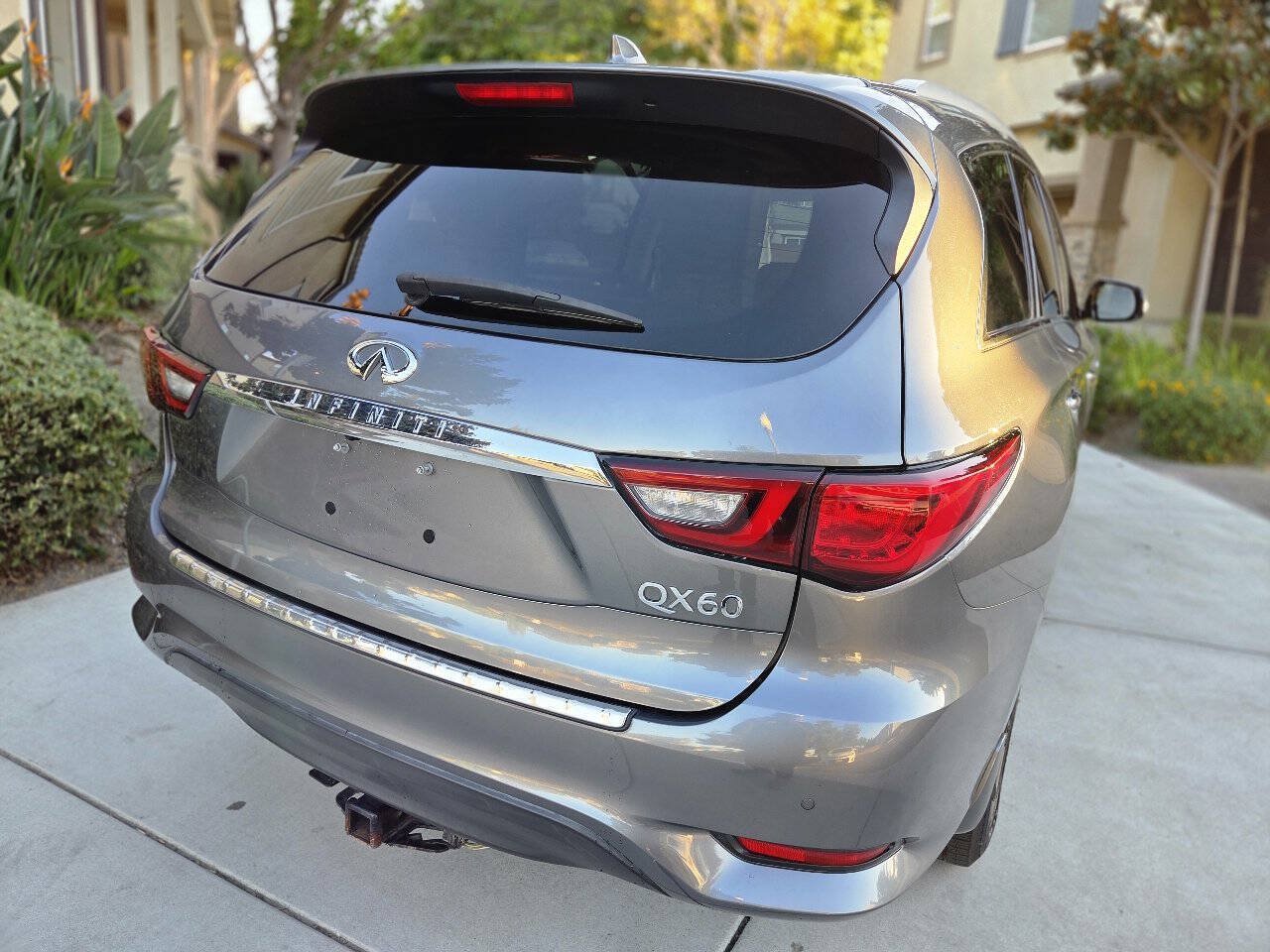Used 2018 INFINITI QX60 Luxe w/ Premium Plus Package AWD/4WD image 15
