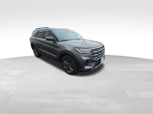 New 2026 Ford Explorer Active w/ Active Comfort Package image 11