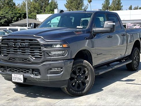 Used 2026 RAM 2500 Big Horn AWD/4WD image 2
