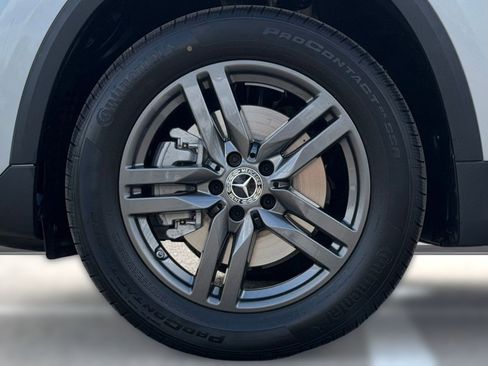 New 2026 Mercedes-Benz GLA 250 image 12