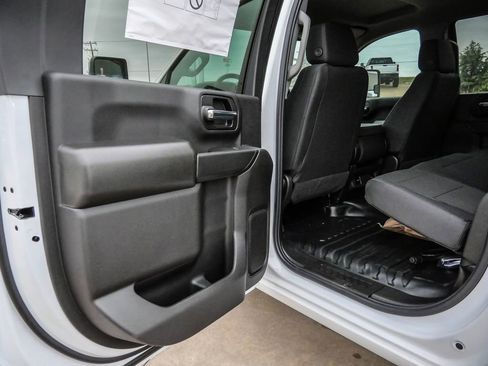 New 2026 Chevrolet Silverado 3500 W/T image 19