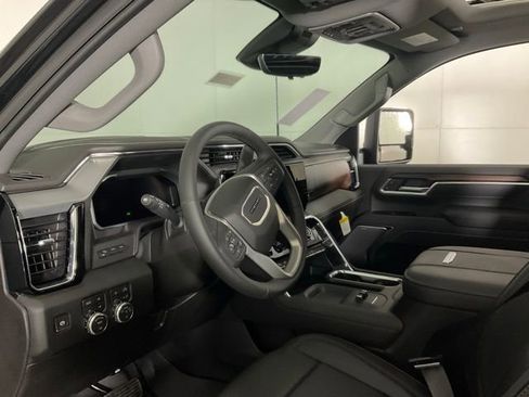 New 2026 GMC Sierra 3500 Denali w/ Denali Reserve Package AWD/4WD image 22