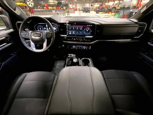 Used 2023 GMC Sierra 1500 Elevation w/ X31 Off-Road Package image 21