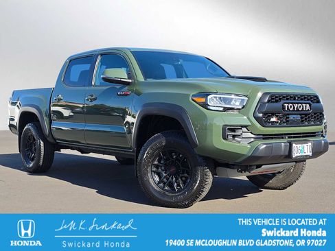 Used 2020 Toyota Tacoma TRD Pro image 1