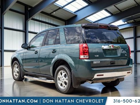 Used 2006 Saturn Vue 2WD V6 w/ Comfort Pkg image 18