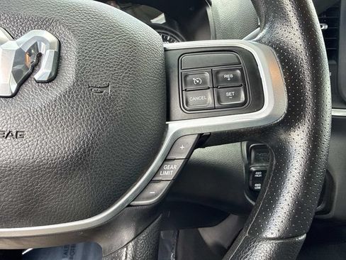 Used 2022 RAM 3500 Big Horn AWD/4WD image 39