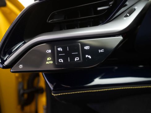 Certified 2024 Ferrari SF90 Spider AWD/4WD image 21