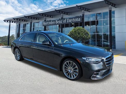 Certified 2022 Mercedes-Benz S 580 4MATIC Sedan image 2