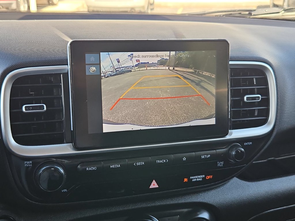 Used 2026 Hyundai Venue SEL FWD image 18