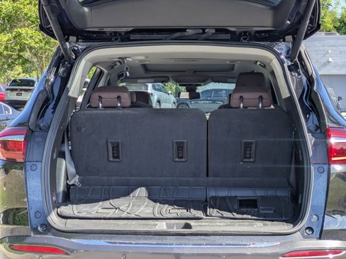 Used 2018 Buick Enclave Avenir w/ Avenir Technology Package image 6