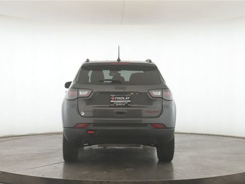 Used 2024 Jeep Compass Trailhawk w/ Trailhawk Elite Group image 11