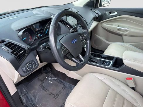 Used 2018 Ford Escape SEL w/ Ford Safe & Smart Package FWD image 22
