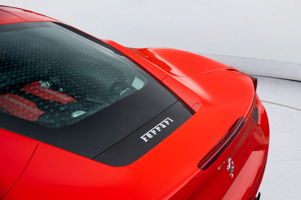 Used 2016 Ferrari 488 GTB RWD image 19