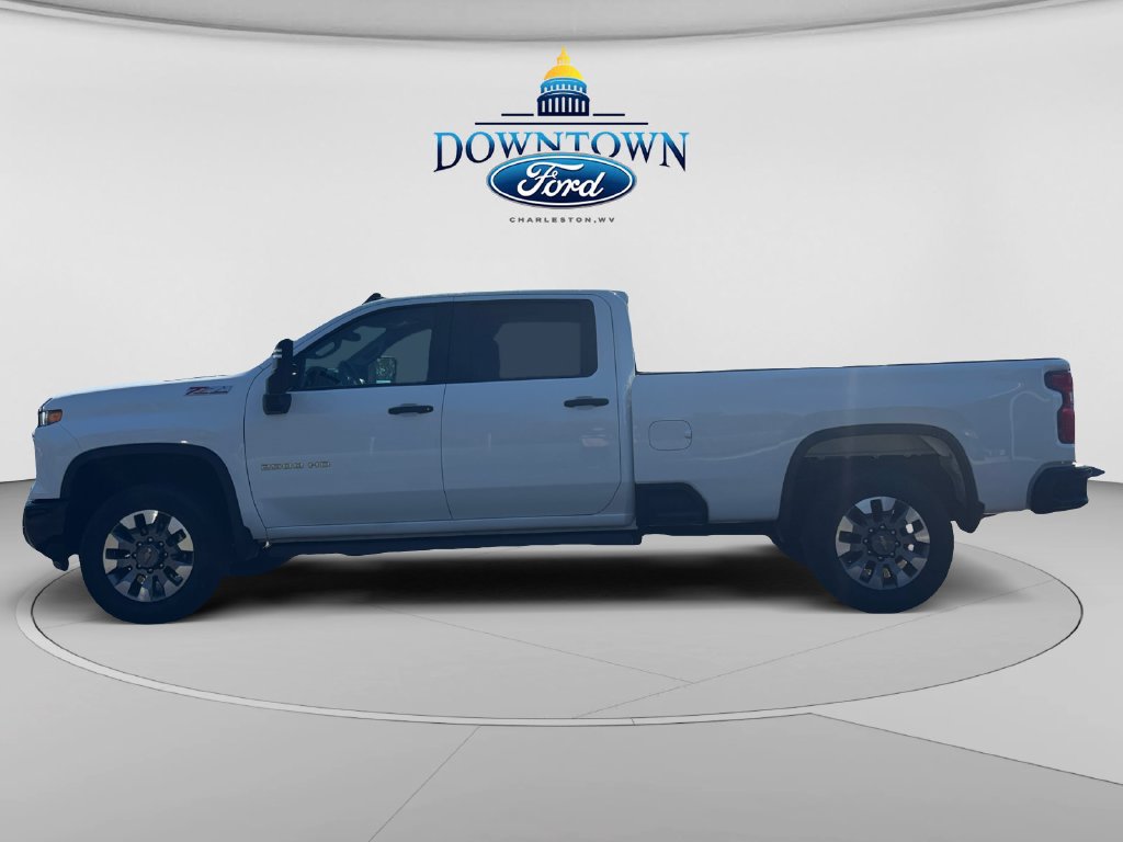Used 2025 Chevrolet Silverado 2500 Custom w/ Custom Convenience Package AWD/4WD image 6