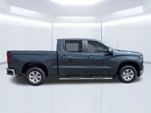 Used 2021 Chevrolet Silverado 1500 LT RWD image 3