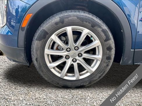 Used 2019 Cadillac XT4 Luxury w/ Trailering Package AWD/4WD image 9